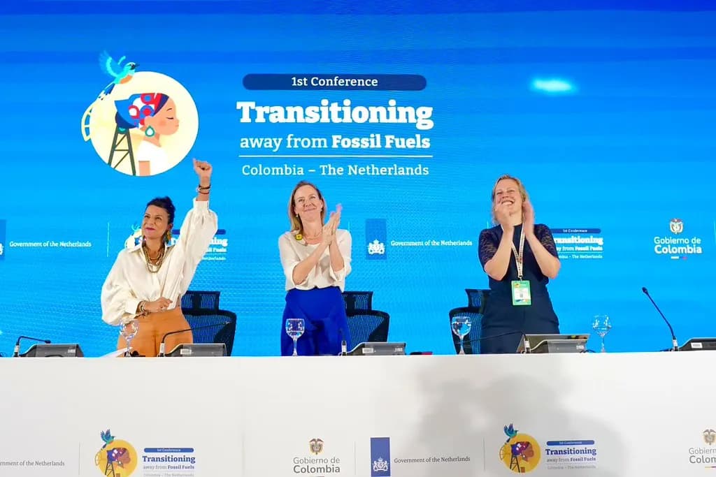 Encontro em Santa Marta define agenda para abandono de combustíveis fósseis. Região precisa repensar matriz energética e